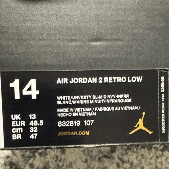 Jordan Men's White and Navy Sneakers - Picture 7 of 7